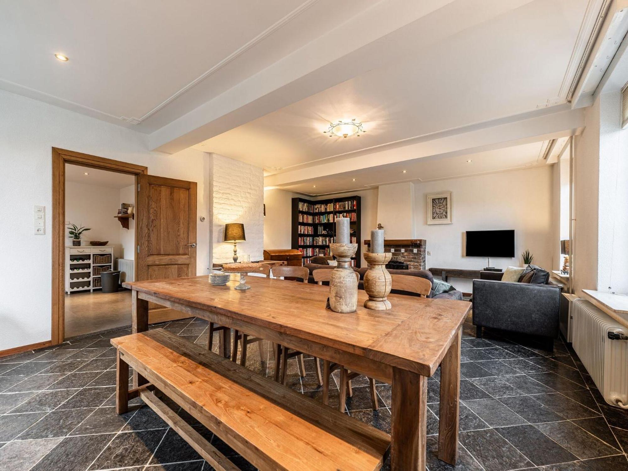 Ferienhaus Attractive Farmhouse In South Limburg With Terrace