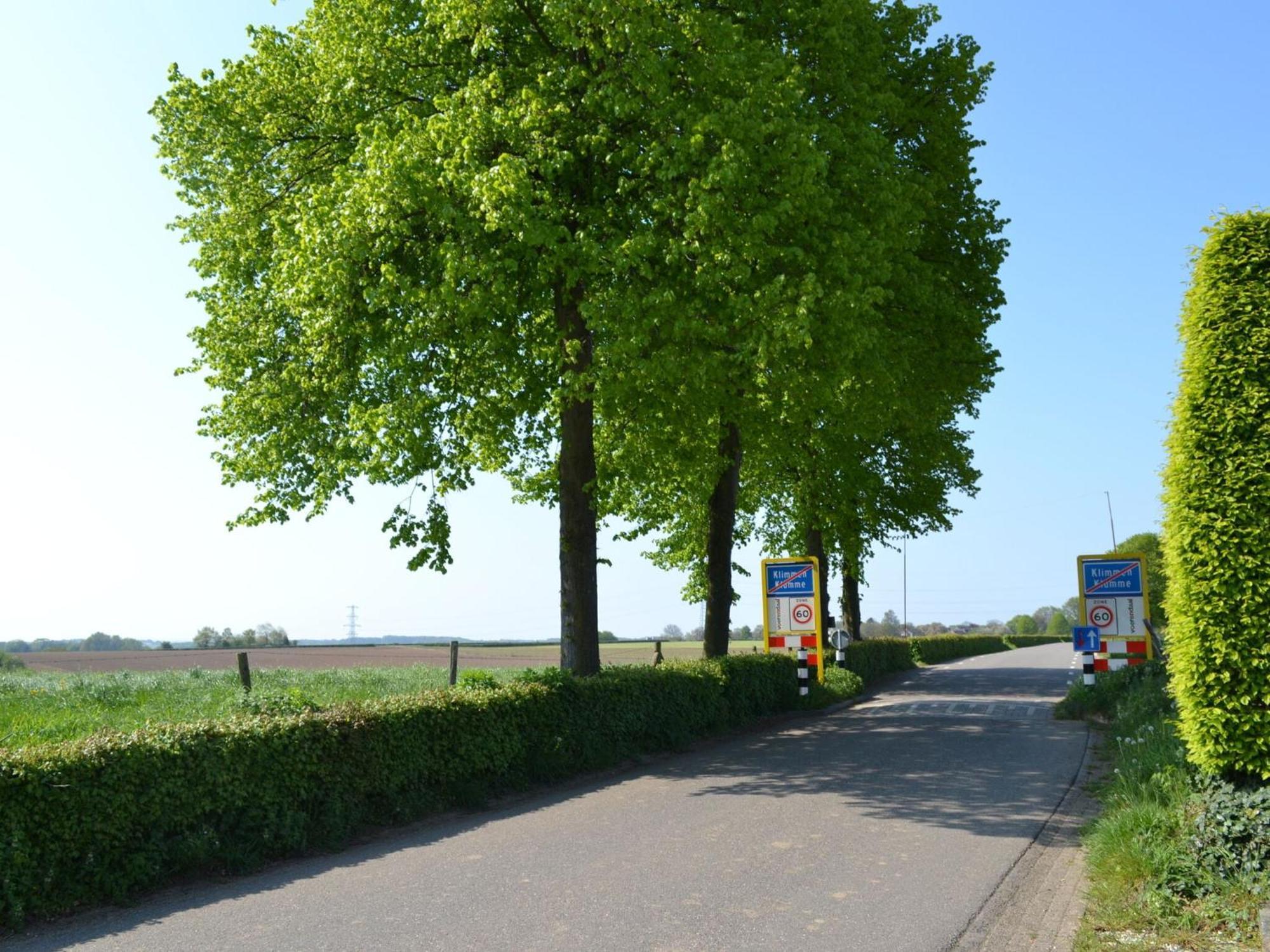 Attractive Farmhouse In South Limburg With Terrace *